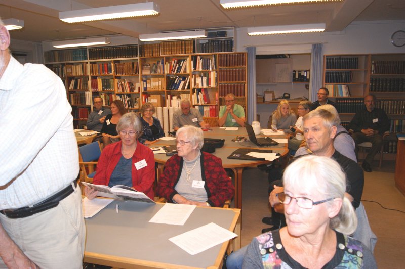Tilhører 1