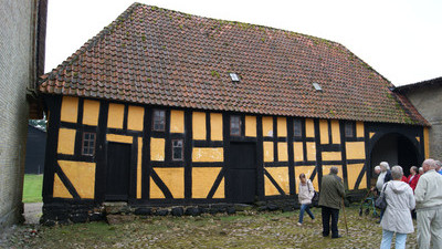 Den gamle bygning